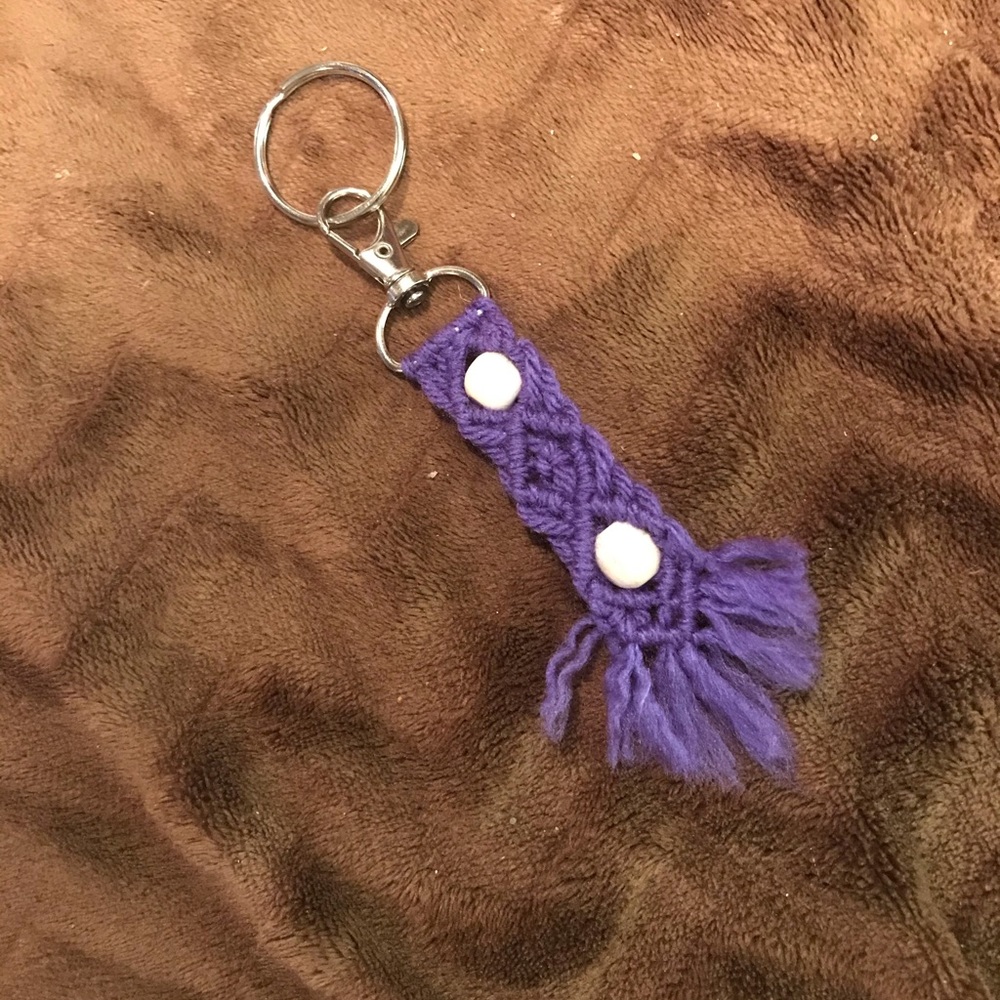 Macrame keychain